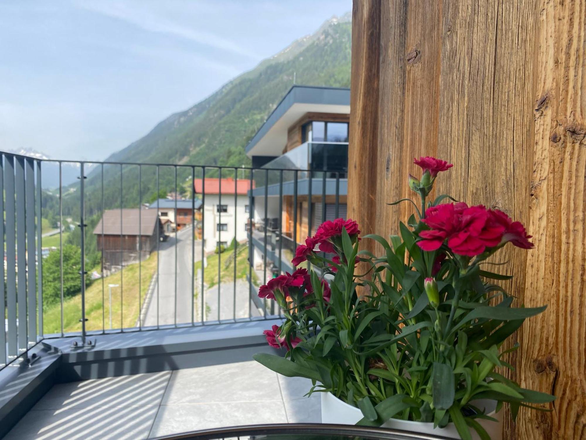 Hotel Apart Piz Mundin 카플 외부 사진